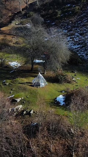 83K views · 2.5K reactions | Juicy meat on the bone, cooked on the chain! A delicious dinner high in the mountains in a self-made tent | Wilderness Cooking | Facebook