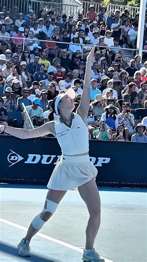Serve Slow Motion - Eva Lys #tennis #serve #slowmotion #tennistips #wta #learntennis