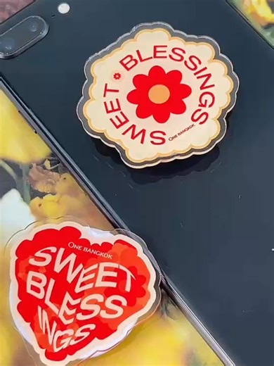 รับทำgriptokที่ติดหลังมือถือ ขั้นต่ำการผลิต 100 ชิ้น สนใจติดต่อ line:@designguru #griptok #griptokthailand #popsocket #designguru #thaidesignguru