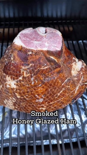 4.3K views · 228 reactions | This smoked honey glazed ham is the perfect blend of sweet, smoky, and savory—juicy on the inside with a caramelized glaze on the outside that’s pure magic. Whether it’s for a holiday feast or a special Sunday dinner, this show-stopping ham is always a crowd favorite! #SmokedHam #easterrecipes | Stay Snatched - Easy and Indulging Recipes | Facebook