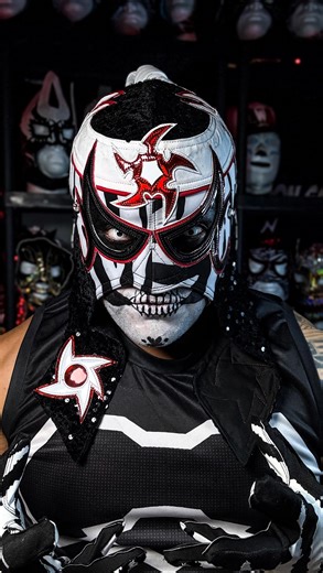 Kiing Zues on Instagram: "ZERO MIEDO!!! @penta_zero_miedo -make up tutorial Check my story:)! #penta #reyfenix #luchabros #wwepenta #pentawwe #WWE #wweraw #wwenetwork #wwesmackdown #wwenxt #wweuniverse #MLW #AEW #NXT #lucha #luchalibre #luchalibreaaa #luchalibreprofesional #cmll #cmlldeluchalibre #tripleaaa #mexicantiktok #mexicanwrestling #luchalibreprofesional"