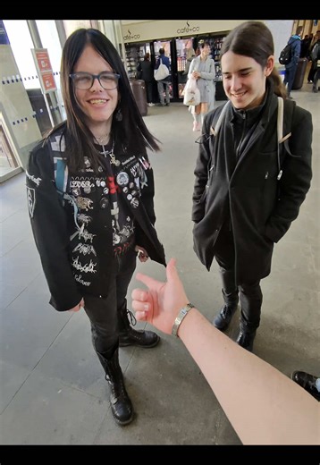 VŠECHNO NEJ K MDŽ🌸🌷🌹#fyp #pov #metaglasses #extrovert #brno