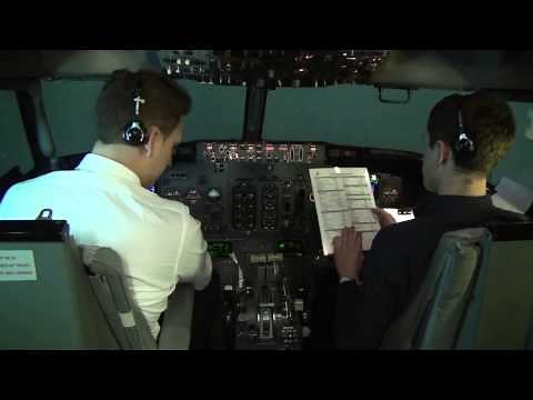 Flying Boeing 737-CL: full flight cockpit video (part 3) - Baltic Aviation Academy