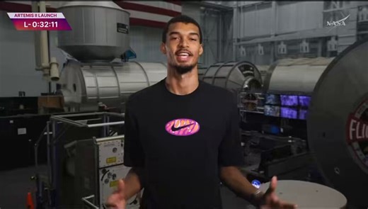 Victor Wembanyama on a recent NASA stream:“Hey, I'm Victor Wembanyama and I play basketball in the NBA. But I'm not only interested in shooting hoops. I'm also interested in shooting stars, dark matter, and all other types of astronomical phenomena.“👽👽#GoSpursHo #PorVida