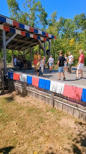 ⭐Merci à Mylène, Nadine et Sammy pour l'atelier d'initiation à la danse câllée! Ce soir à 17 h, ils sont au Festival acadien de Caraquet, nemanquez pas ça! | Village Historique Acadien