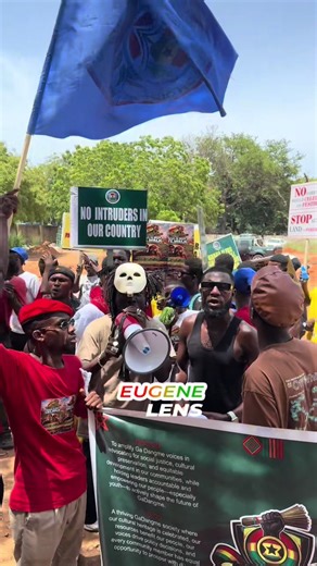 Ghanaians have hit the streets at Obra Spot, Accra for the Ghana Is Not Safe Walk organized by the Concerned Youth Alliance. Voices are rising over crime, porous borders, illegal immigration, and national security concerns. The message is clear: enough is enough. It’s time to protect our country and demand action now.#eugenelens #trending #fyp #protest