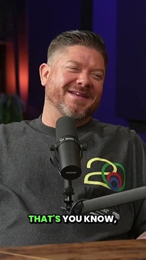 Where jamie knott got his first job in a restaurant