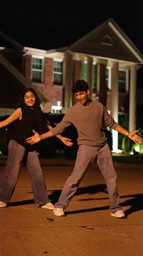Some songs never get old 💕#aankheinkhuli #mohabbatein #dance #dancelover❤️ #trendingsongs