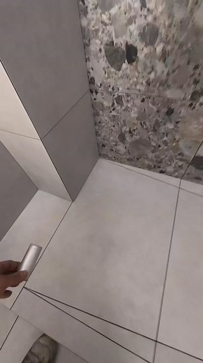 🟠 Testiranje pada u walk in kadi... #doktorzakeramiku #keramičar #osijek #hrvatska #keramičarskiobrt #keramičarosijek #pločice #keramika #kupaonica #adaptacijakupaonice #gerung #modernakupaonica | Ivan Hrastinski