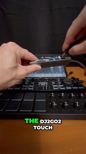 DJ Party Hack: Connect 2 Controllers & Lights to iPad! #dj