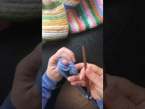 York Stitch in Nalbinding / Needle-binding by Karin Byom