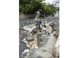 Rains affecting St Thomas roads, several reduced to single lane traffic