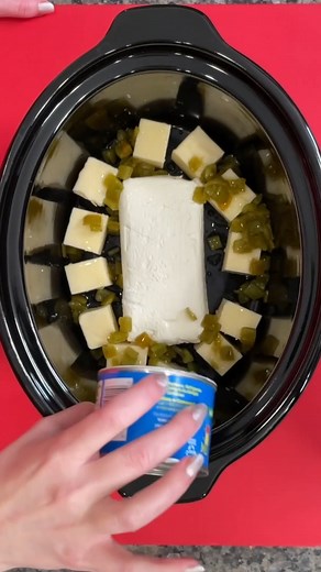 8M views · 98K reactions | Easy Crockpot White Queso  #yum #cooking #recipes #foodlover | Kyle & Mistie Knight | Facebook