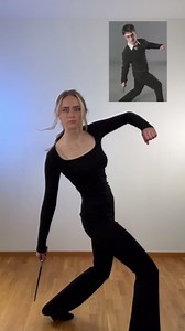 How To Pose Like A Model: The Harry Potter Way