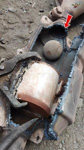 🚨 Catalytic Converter Failed! Was it caused by bad driving 🚗❌ or poor fuel quality ⛽🤔؟ Late tuning, aggressive driving, and low-quality fuel can slowly destroy the catalytic converter. Always drive smooth and use clean fuel to protect your engine 💡 #CatalyticConverter #CarProblems #BadFuel #PoorDriving #EngineWarning #CarMaintenance #AutoTips #FuelQuality #CheckEngine #CarCare | Car Tips Tv