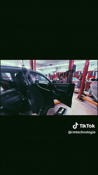 Tesla led ambient interior light I just found out the perfect way to light up my car in the dark. This amazing Dreamcolor ACrylic Interior Car LED Strip Light with Wireless APP comes with a variety of colors and shades to choose from. It has a total of 593 LEDs that create a stunning ambiance in your car. Plus, it comes with a million colors sound active function, so you can customize the lighting to match your mood. Get yours today and transform your car's interior!#fy #fyp #fypシ #fupage #fypシ゚