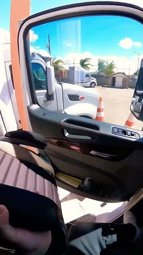 twinning 👏🏻👏🏻 #shorts