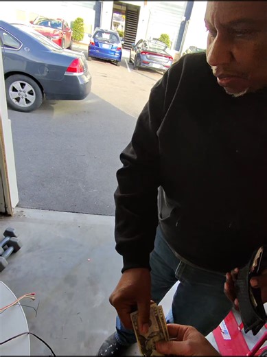 Charles' DIY Record Player Purchase Journey