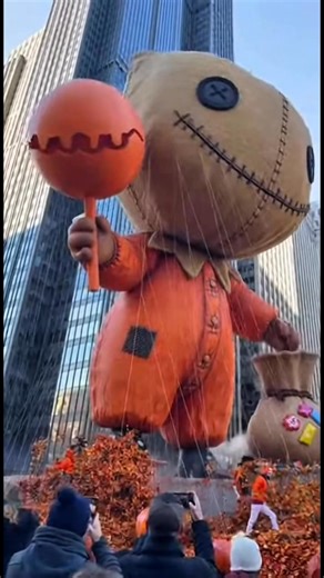 This 80-foot Sam display towers over the avenue. #paradefloat #fallvibes #cityparade #autumnshows #familyfun #fallfestival #autumnseason #autumnballoon #seasonalfun #TrendTok #TrendTokApp | Tales That Shouldn’t Be Told