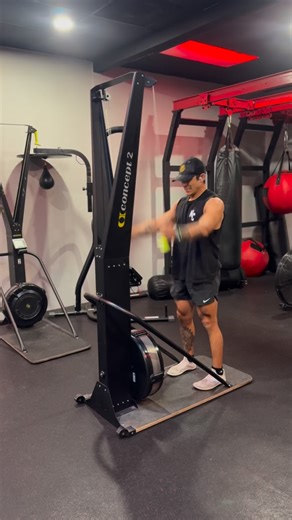 Motus Theory Fitness on Instagram: "Conditioning block: 5 min each exercise. 2 rounds ( ski-Erg, Row-Erg, Assault bike, Incline run ) + strength Full body. A1- Front Squats A2- front foot elevated reverse lunge B1- Barbell rack pulls B2- Db SLRDL C1- seated Barbell ohp C2- poliquin lateral raises D1- barbell inverted rows D2- db renegade row w/ tricep ext E1- glute bridge iso hold. Db chest fly E2- polymeric push ups"