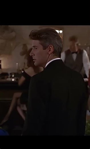 🌟 PRETTY WOMAN ICONIC SCENES #movie #richardgere #juliaroberts #shorts