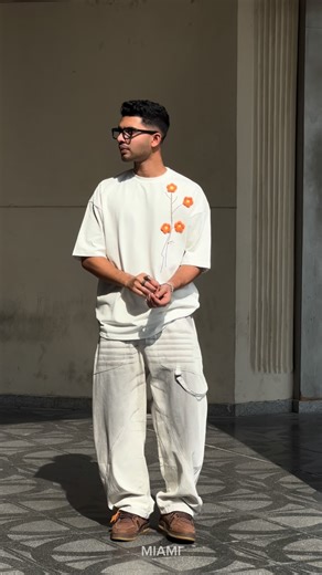 M I A M I on Instagram: "Oversized t-shirts🇨🇳✨ @miami.mens . . . . . #trending #fashion #fyp #dubai"