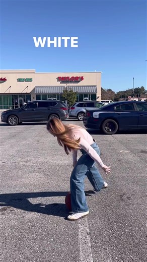 I asked chat gtp to make a video with aura