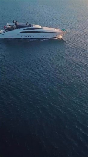 We’ve got some big news. After more than three decades as the leading global marketplace for yachting, YachtWorld is unveiling a newly refined experience—elevated, immersive, and built for the next generation of buyers, brokers, and owners. The rollout is now underway, in phases around the globe. Some of you may already be seeing it. Others will soon. 👀 If you’re spotting something new, tell us what you think 👇 Where the world finds yachts, reimagined. #yachtworld #yacht #luxury #luxurylifesty