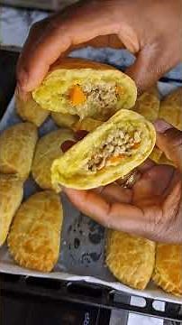 Homemade Meat Pies – 12 Pieces for €50! 🥟Freshly baked, homemade, and packed with delicious, flavo