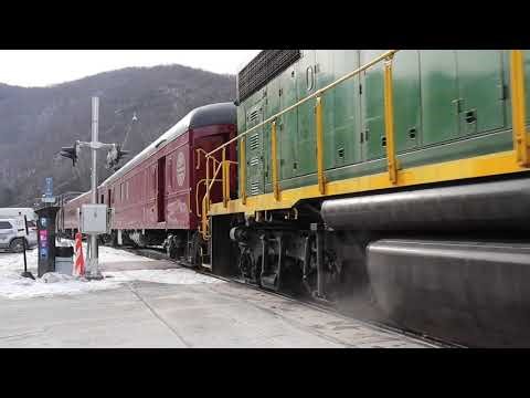 GP38-2 #2013 departing Jim Thorpe, PA.