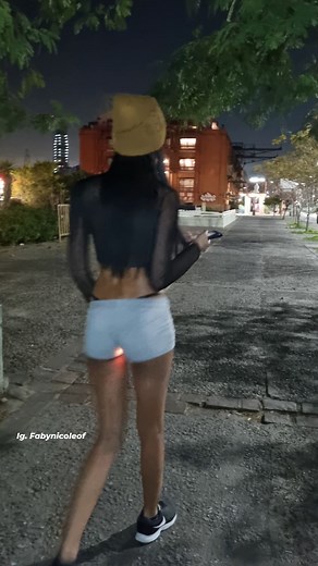 1.5M views · 10K reactions | #street #challenge #outfit #party | Caro Montero | Facebook