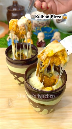 Kulhad Pizza 😱 | How to make Kulhad Pizza #shorts #pizza #viral #shortvideo #youtubeshorts #food