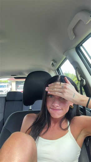 Jump scare in 3….. 2….. 1…… 🤨 #fyp #laminationbrows #bali #girls | Lamination Brows