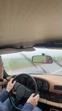 Porsche 911SC driving video