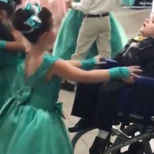 These siblings will always share a special bond ❤️ | Daily Mail Video