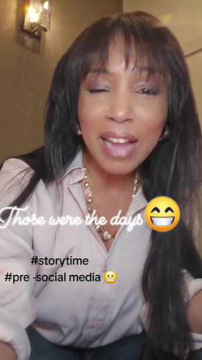 Living life b4 social media was amazing 😁 Name one of the moments u remember? | Elise Neal