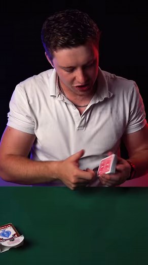 Color Changing Deck! #magician | Oscar Owen