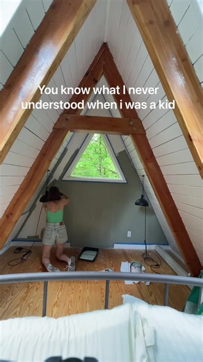 Colorful & fun DIY homes forever! I have so many fun projects planned for 2023 and cannot wait to share them all on here! #diy #diyhomedecor #diyhome