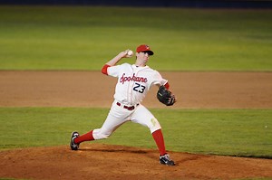 Kyle Hendricks exited to a standing ovation after 7.1 shutout frames in his final home start at Wrigley Field. A tip of the cap to The Professor on an incredible run with the Cubbies! #GoSpo | 🎥 Marquee Sports Network | Spokane Indians