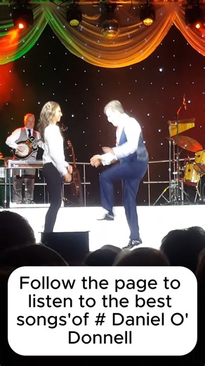 BREAKING — DANIEL O’DONNELL SHOCKS THE CROWD WITH AN UNEXPECTED DANCE — SMILES, LAUGHTER, AND A MOMENT OF PURE DELIGHT 👉Watch Here: https://music.oldiesmusichits.us/daniel-odonnell-mary-duff-old-fashioned-dance-shoe-the-donkey-hornpipe-boys-of-bluehill/ | Country Music Legend