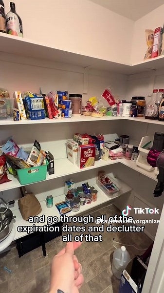 Declutter Kit: Step-by-Step Home Decluttering Guide