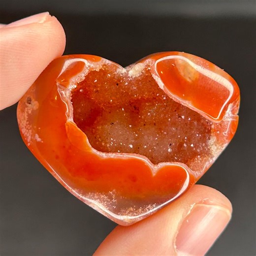 Druzy Agate Heart | Beautiful Druzy Quartz in Carnelian | Polished Red Agate Crystal Heart Carving - Etsy