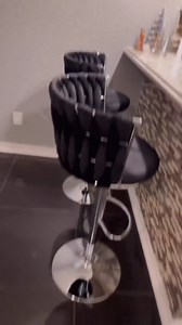 AWQM Grey Bar Stools Set of 4,Modern Swivel Bar Chairs Velvet Counter Height Barstools,Adjustable Kitchen Island Chairs with High Back & Footrest for Home Pub,Big Round Base