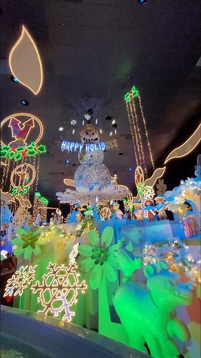 it's a small world holiday finale at #Disneyland