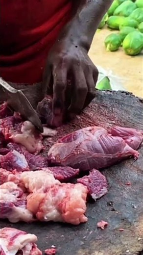 Master Meat Cutting: World-Class#MeatCutting #ButcheringSkills