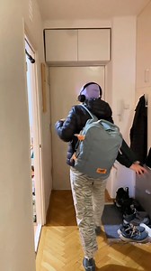 🎒✨ Packing smart means no extra fees and zero stress. Watch how the Classic 28L in Sage Forest LUX Packing Cubes combo fits it all — neatly, quickly, and perfectly cabin-sized. 💼 No checked bag. No chaos. Just smooth travels. Video by Bianka 🛍️ https://www.cabinzero.com/collections/28l-backpack 👥 Join CabinZero Community Group now: https://www.facebook.com/groups/1007901946906363 #CabinZero #Travel #backpack #packing #Zerohassletravel | CabinZero