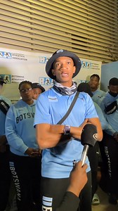 Allen dikobe interviews Collen Kebinatshipi on the tough racing conditions they had to face during their g🥇lden 4x400m victory at the 2025 Tokyo World Championships 🇧🇼🇧🇼🇧🇼🇧🇼🔥🔥🔥. #Sportsbasket #TeamBotswana #ubradio #collenkebinatshipi 🎥 Layla Keatlholetswe | UB Radio