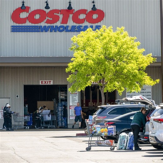 Costco Reports Higher Fourth-Quarter Profit, Revenue on Resilient Consumer Spending