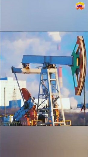 How is oil extracted from the sea? , oil well drilling