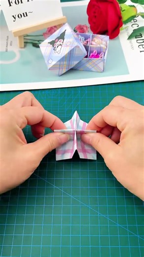 The divided storage box with lid is so practical. Handmade origami tutorial. Creator center. Cre